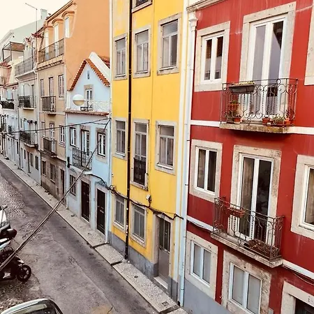 Acogedor Apartamento Con Atico En